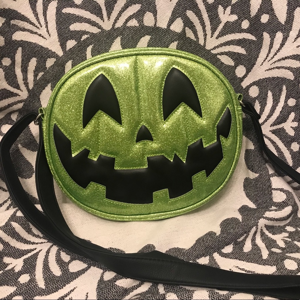 BRAND NEW pumpkin kult love pain and stitches bag
